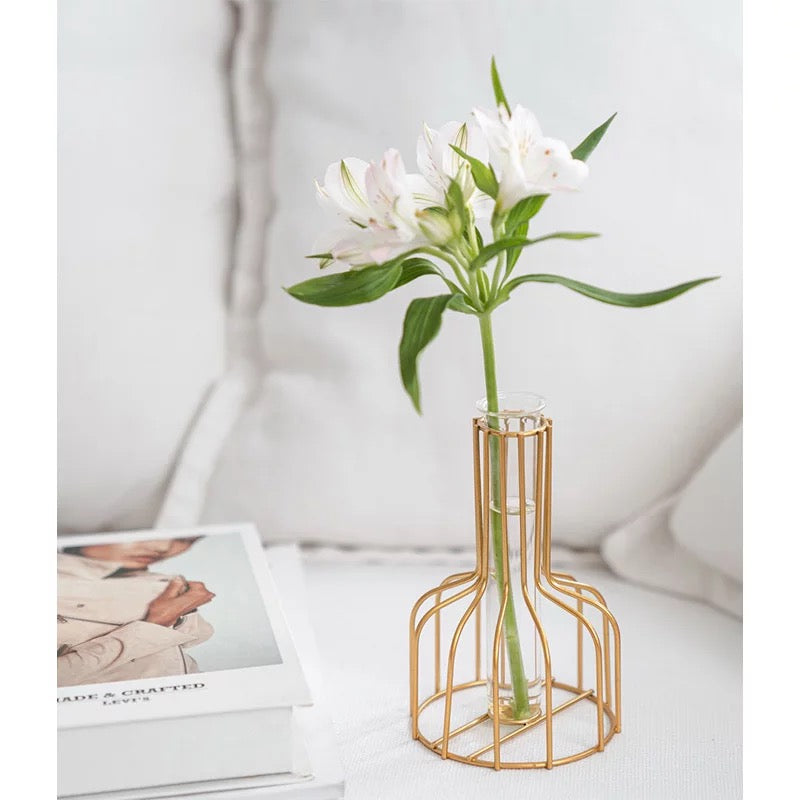 Vase soliflore doré