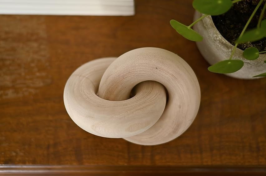 Noeud décoratif en bois