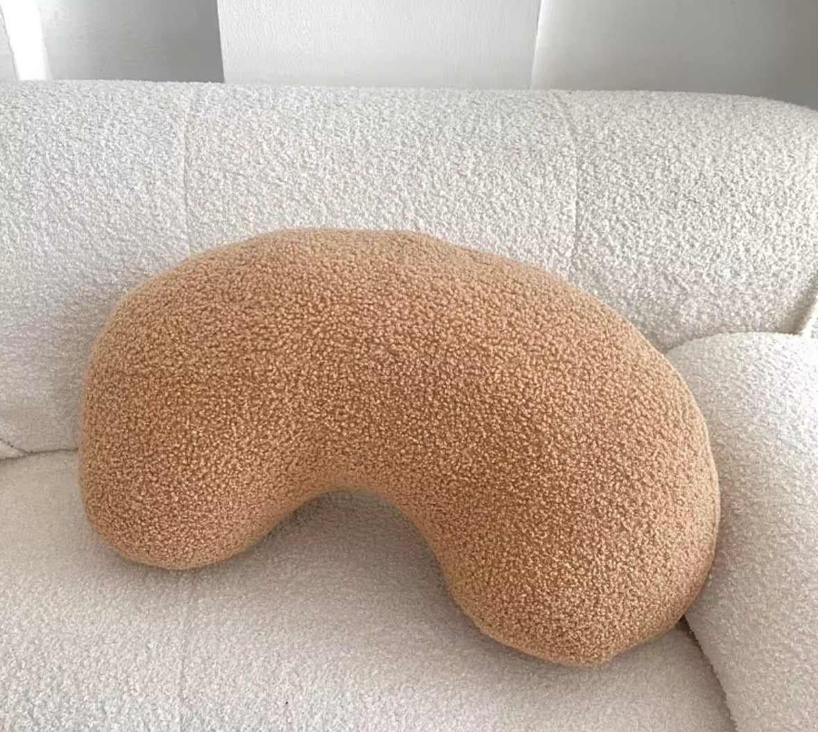 Coussin Lune Laine Bouclée