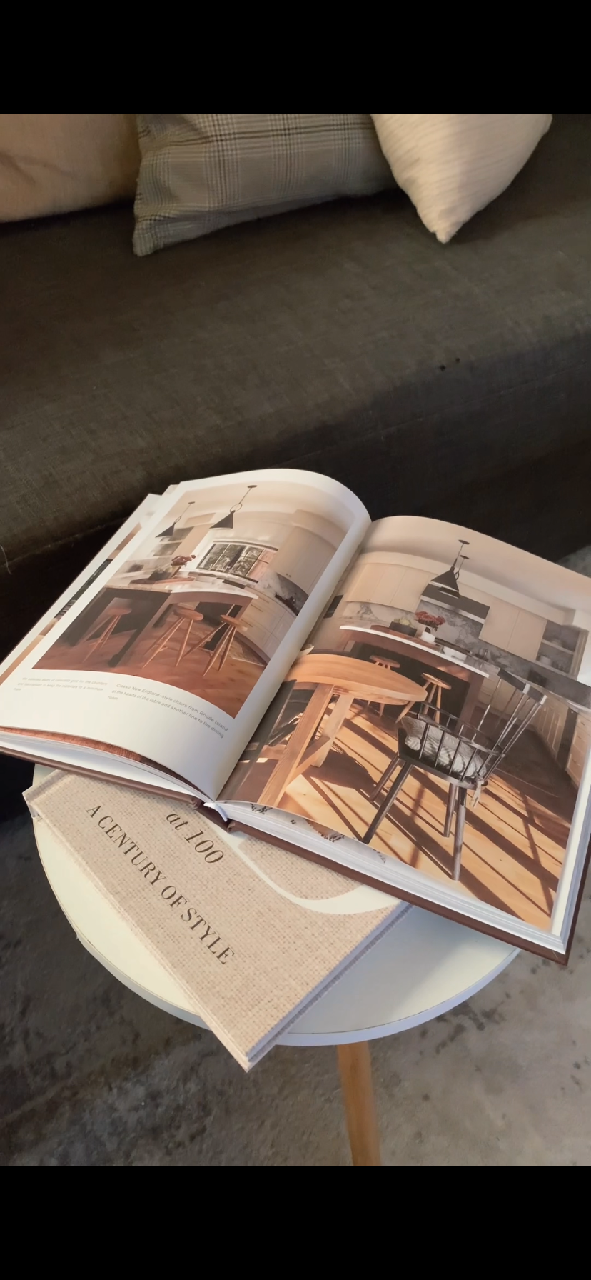 Livre décoratif pages