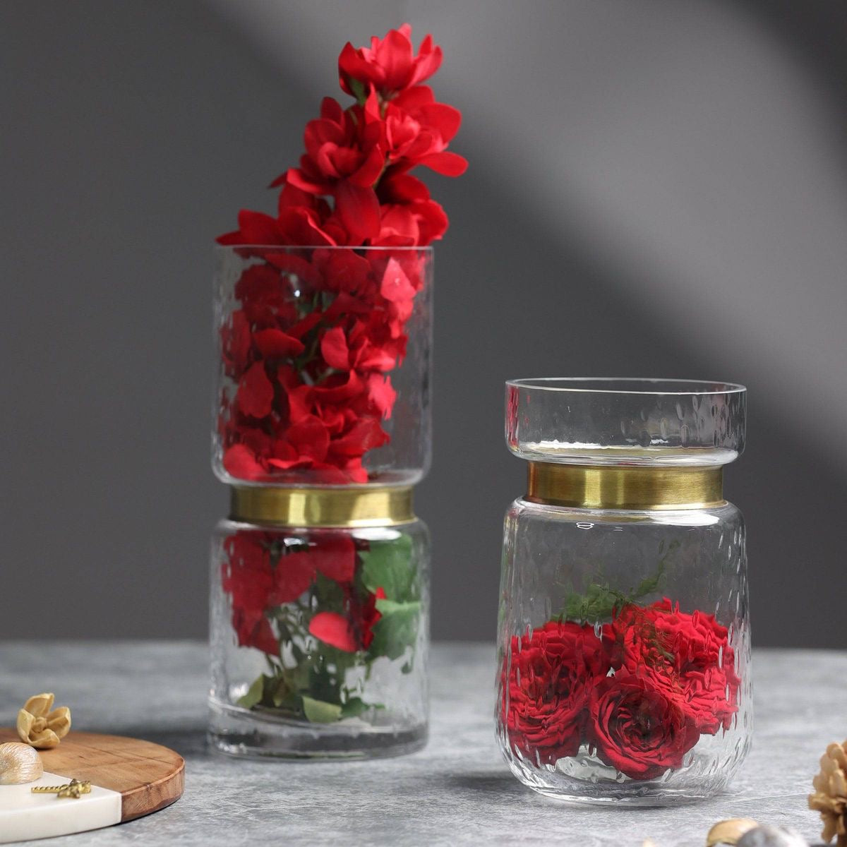 Vase transparent texturé - anneau doré