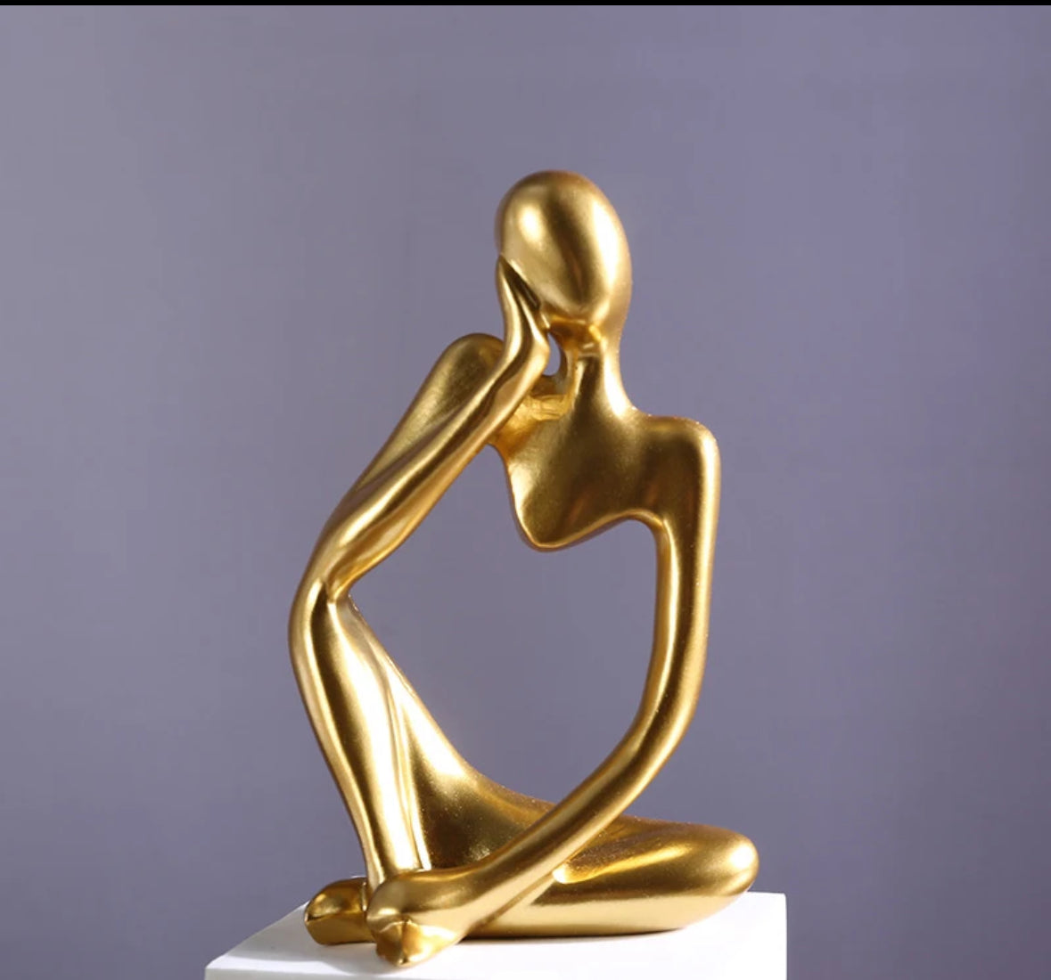 Figurines penseurs