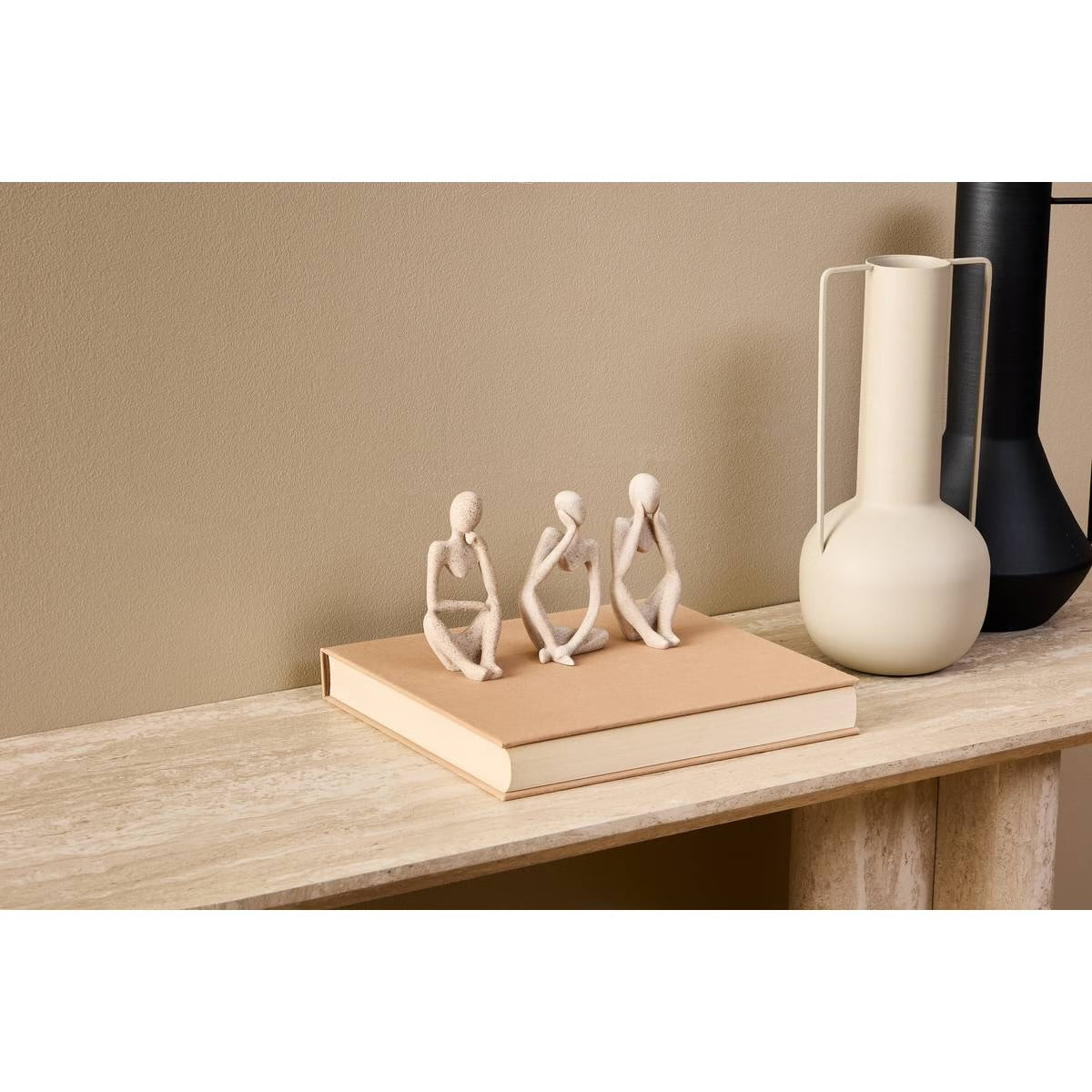 Trio de statues femmes Aby