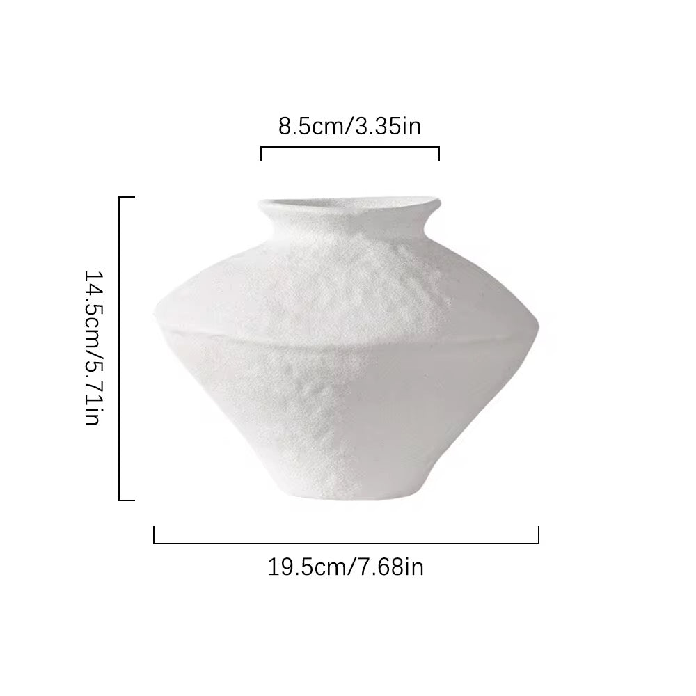 Vases Sculpturaux Blancs - Collection Wabi Sabi