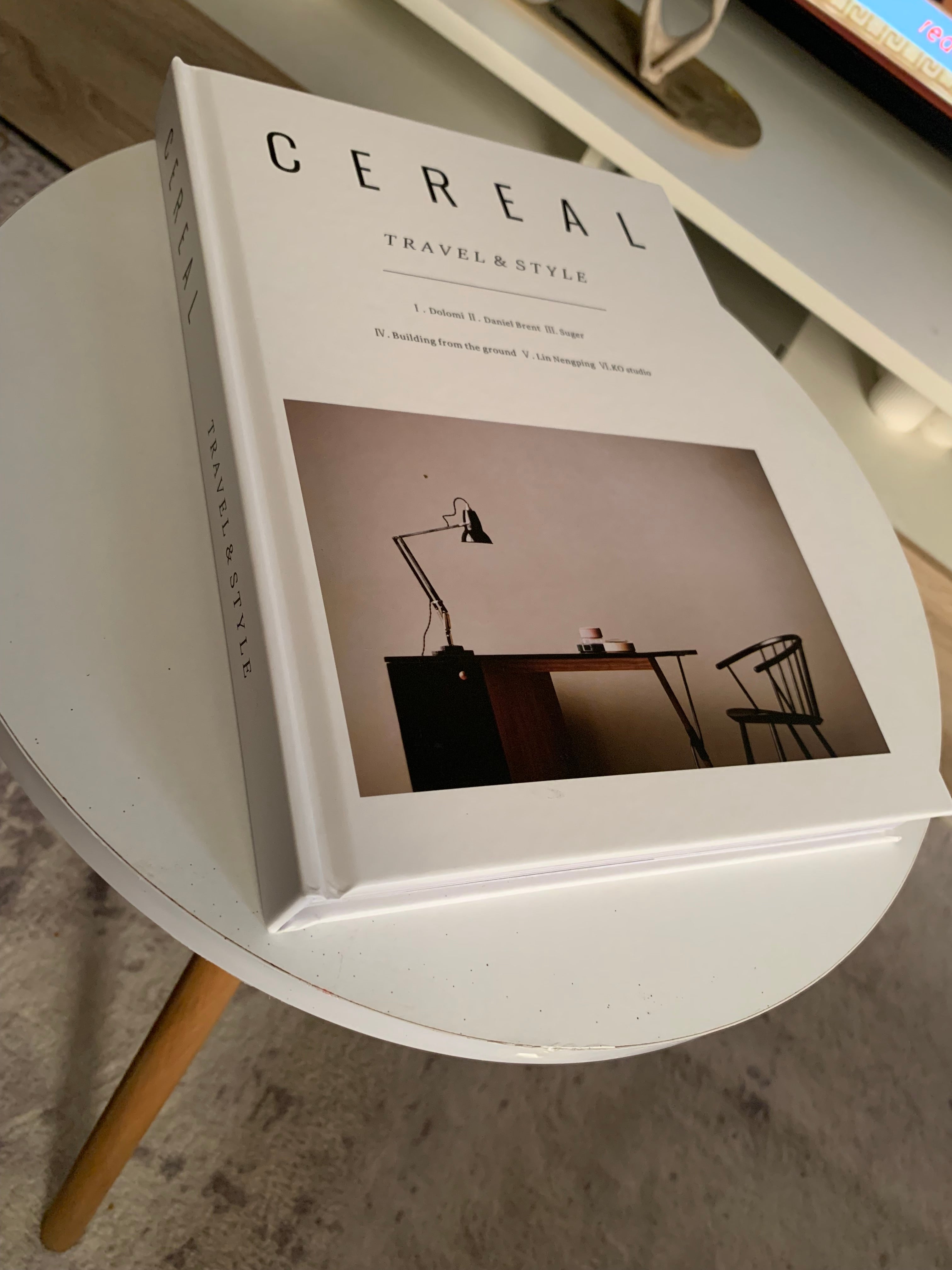 Livre décoratif pages