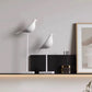 Oiseau sur socle - design minimaliste