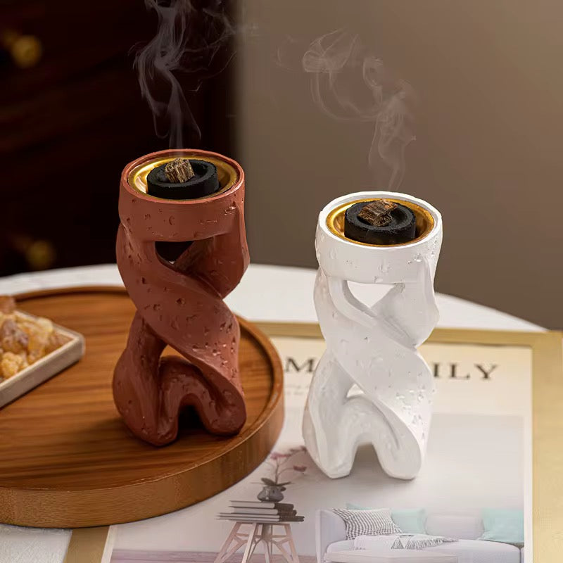 Brûleur d’encens torsadé