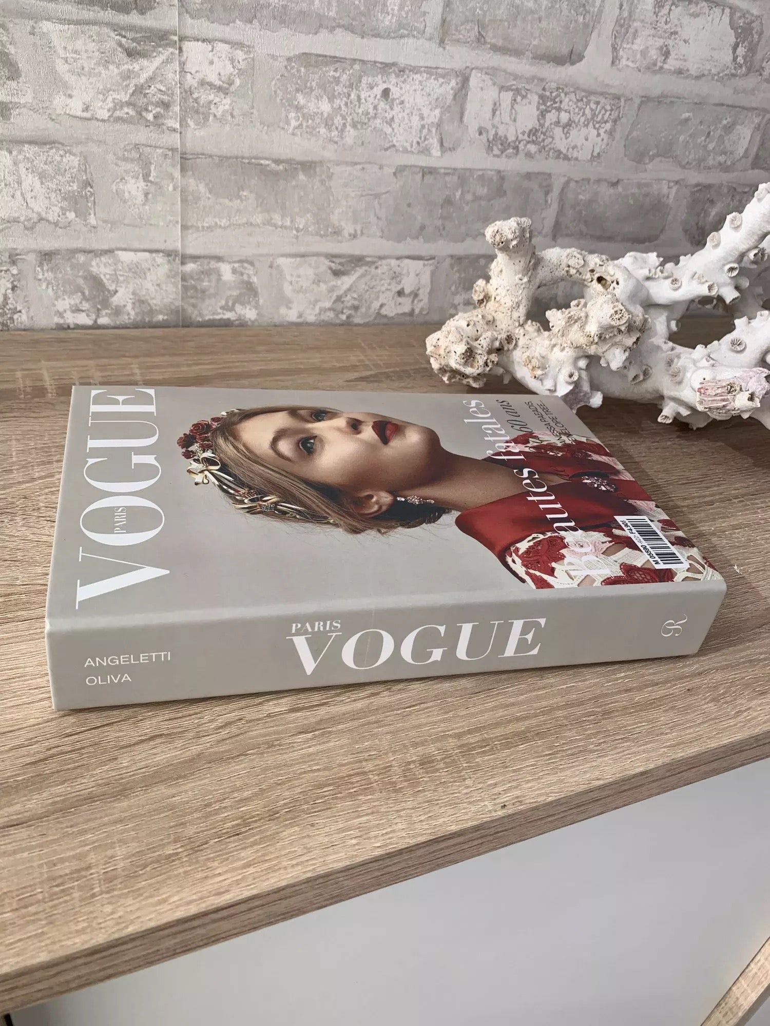 Livre décoratif