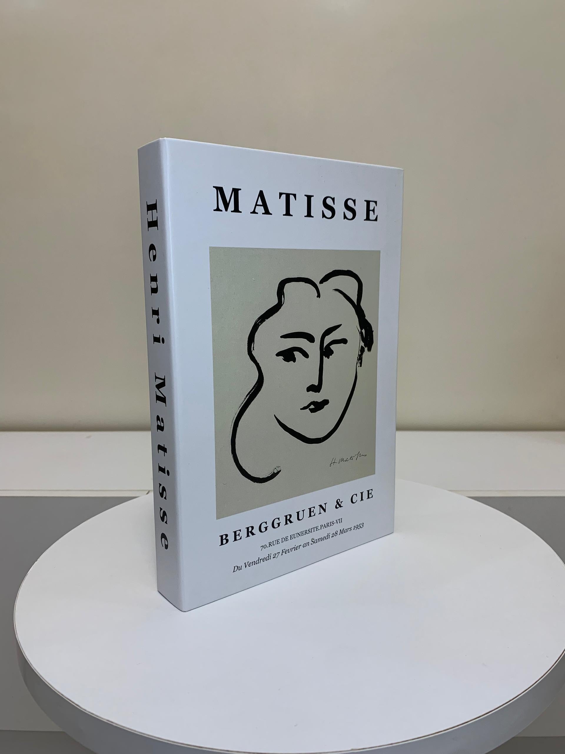 Livre décoratif