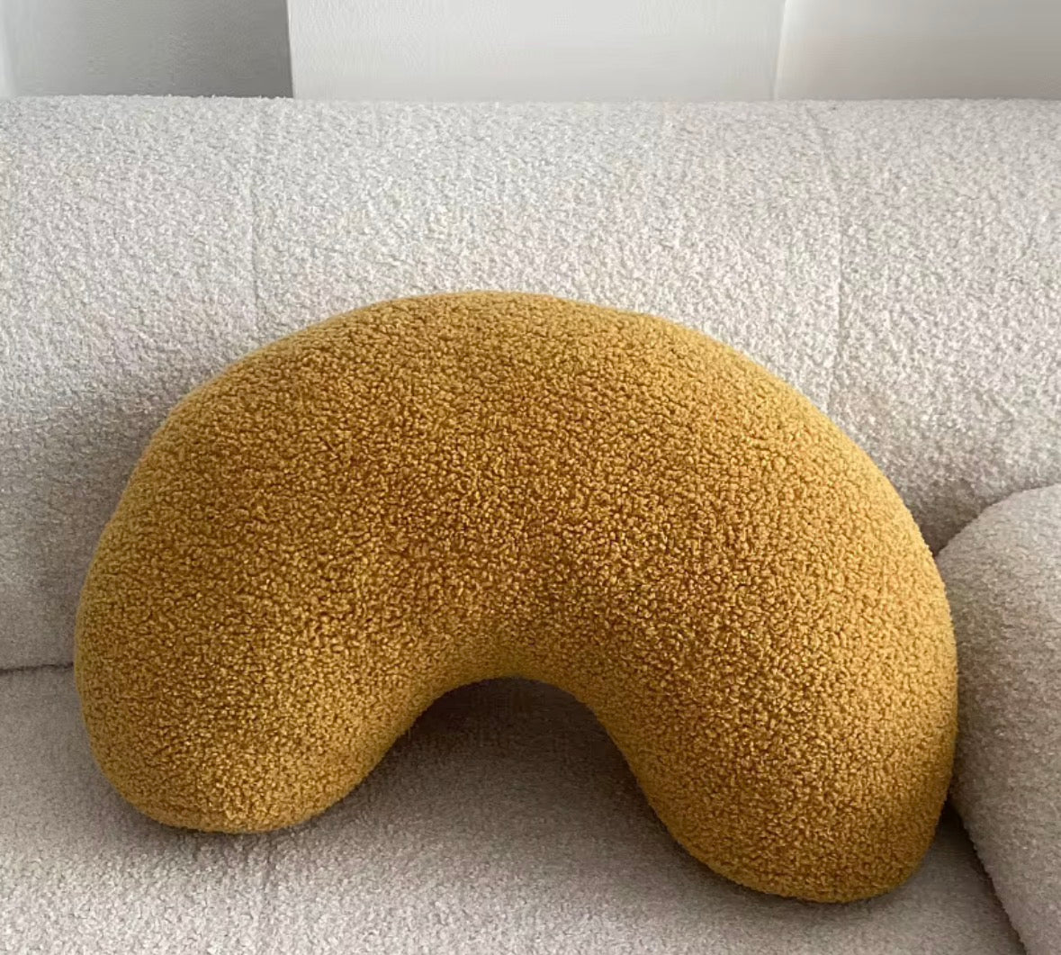 Coussin Lune Laine Bouclée