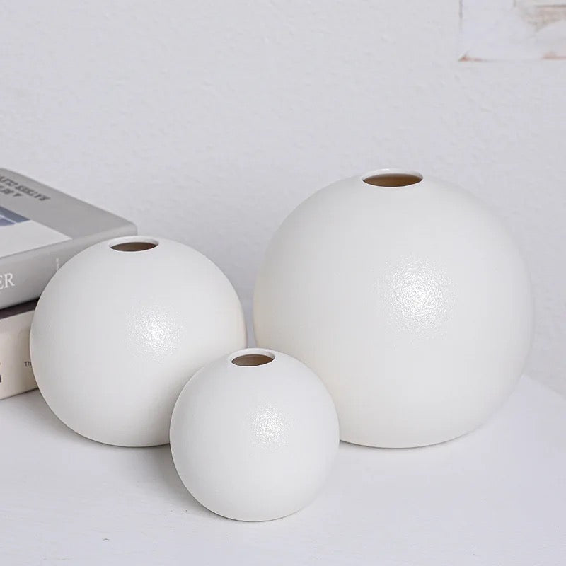 Trio vases boules