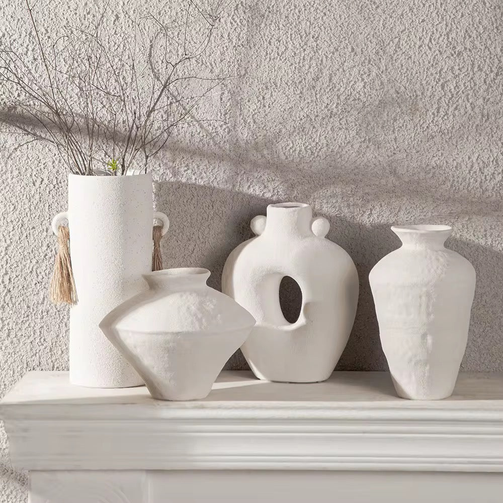 Vases Sculpturaux Blancs - Collection Wabi Sabi
