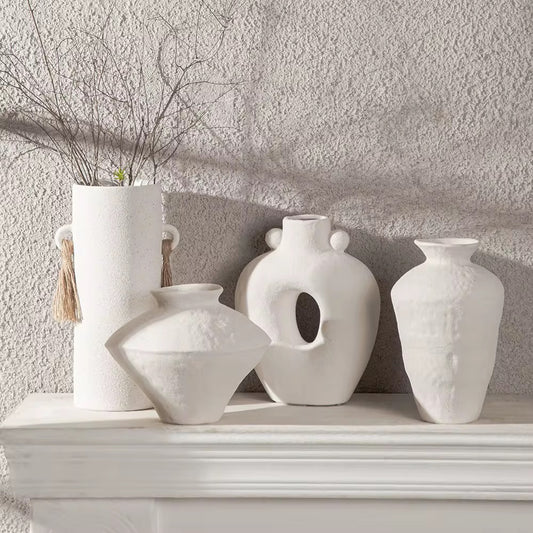 Vases Sculpturaux Blancs - Collection Wabi Sabi