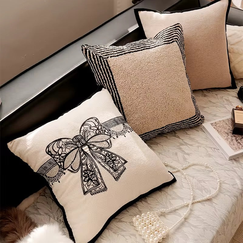 Coussins collection Noir & Ivoire